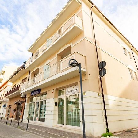 Ferienwohnung Giada 2P - Palazzina Laura Myho Casa Tortoreto Exterior foto